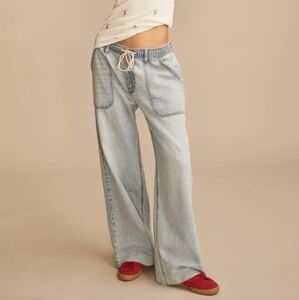 Lucky Brand Patch Pocket Pull On Jeans